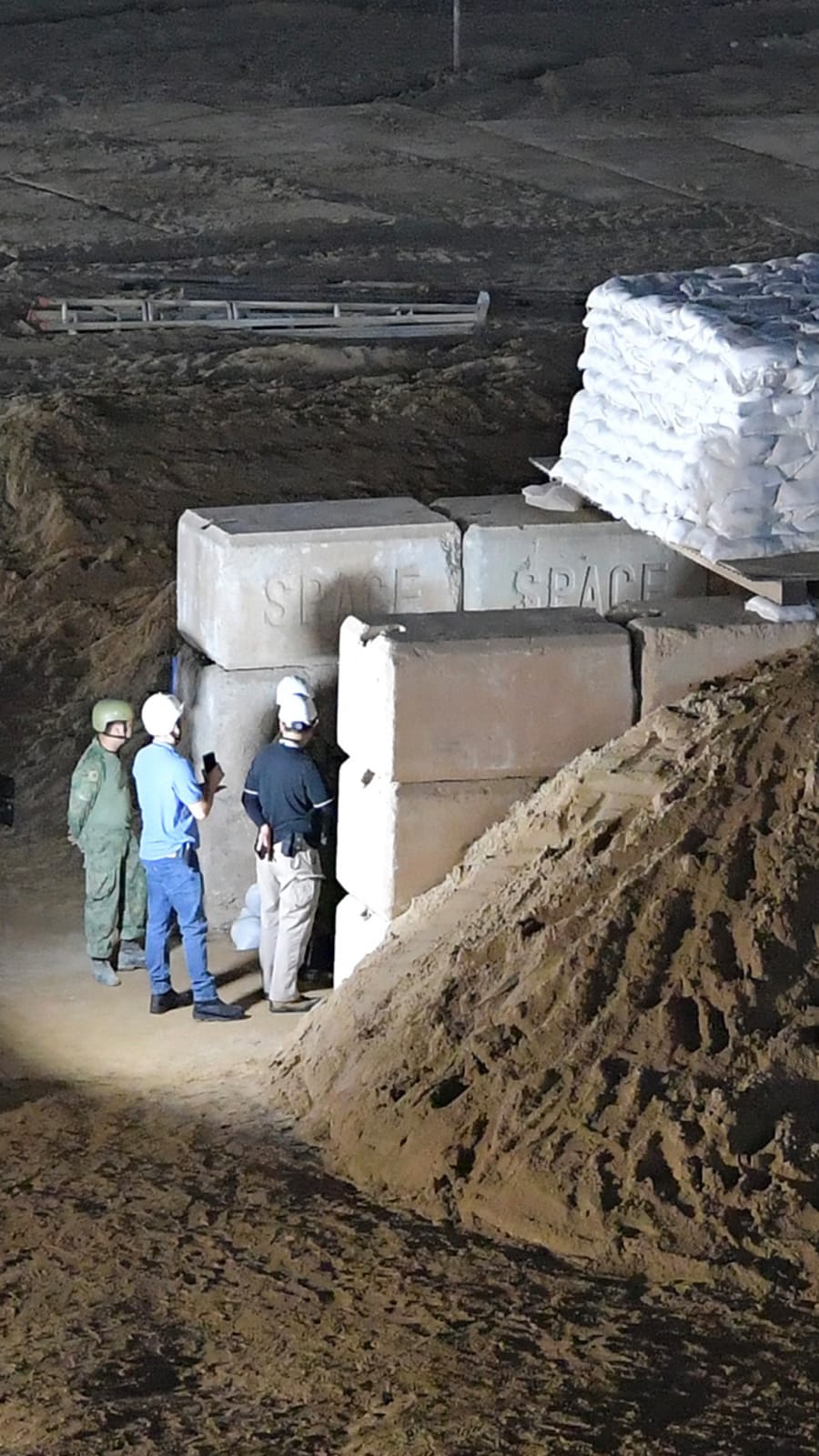 Singapore Bomb Disposal: Insights into the Changi Airport Operation