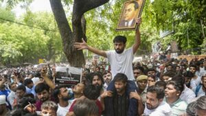 Jantar Mantar Protest: Abhijeet Dipke’s Urgent Call for Water Supply